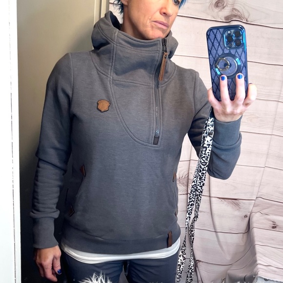 NWOT |•NAKETANO•| Grey Hooded Sweatshirt Size Medium - Picture 1 of 16